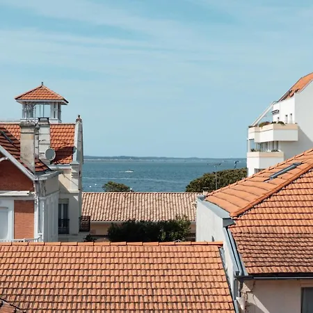 Down Center - Incroyable Vue Proche Apartment